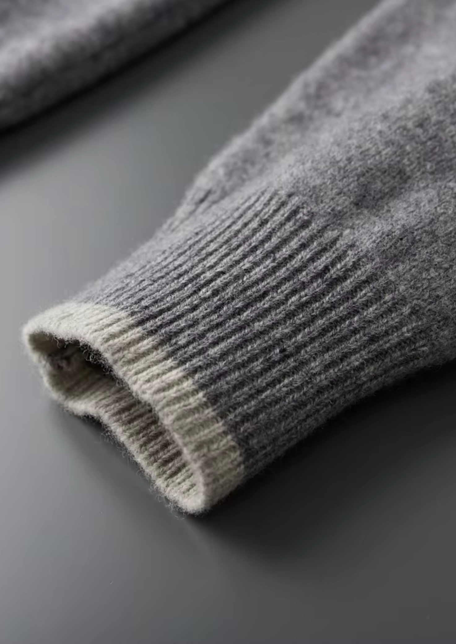 Merino Knit Cardigan with Zipper and Two-Tone Design